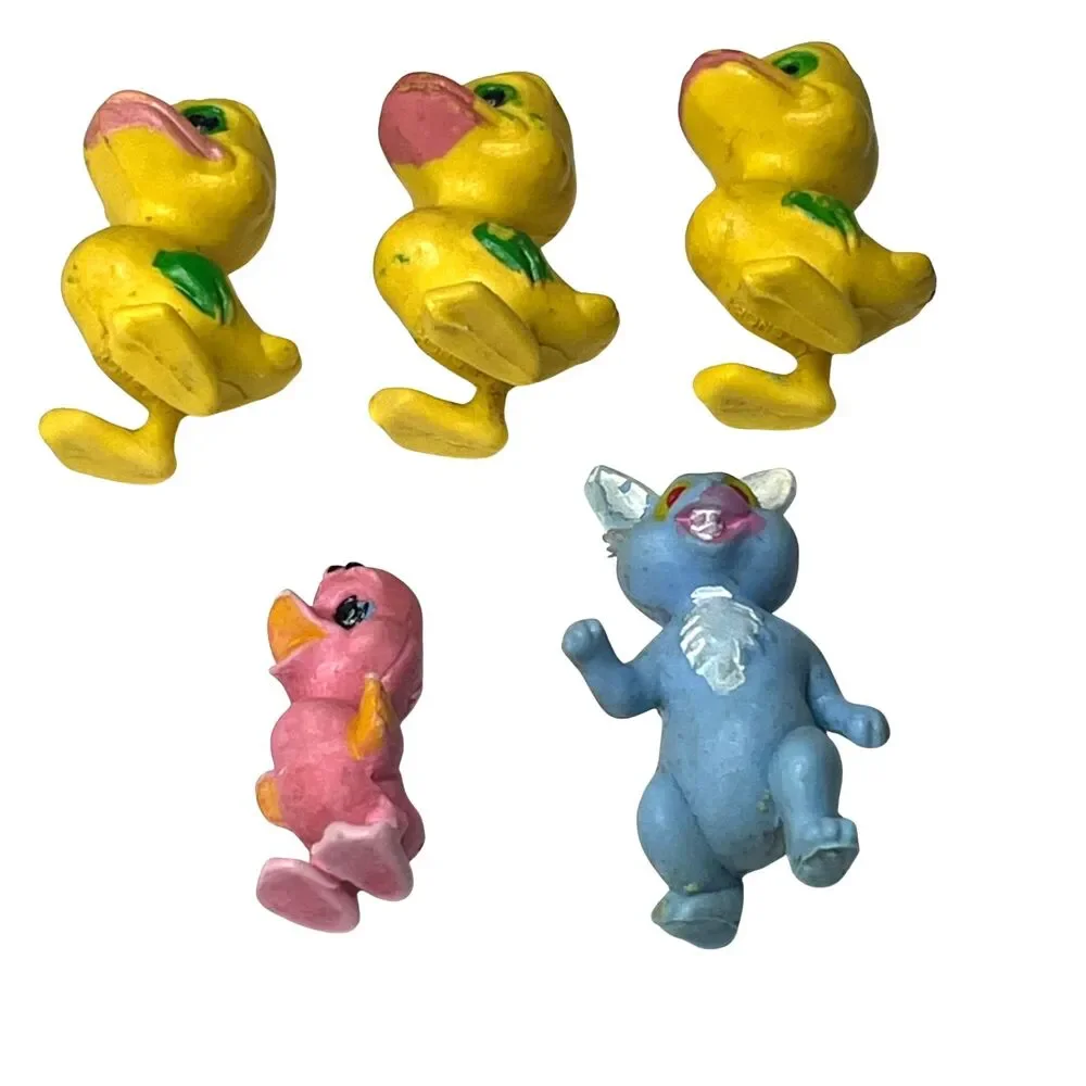 5 Vintage Miniature Figures - 3 Ducks, 1 Bunny, 1 Duckling - 1-1.5